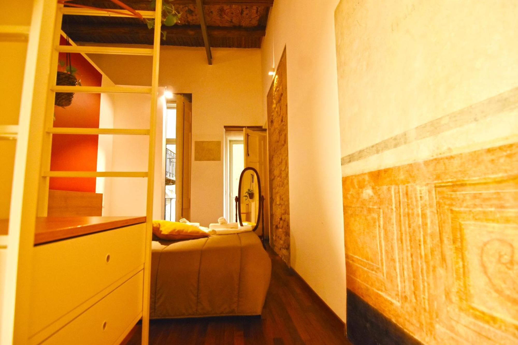 La Casa Di Apollo Apartment Napoli Exterior foto